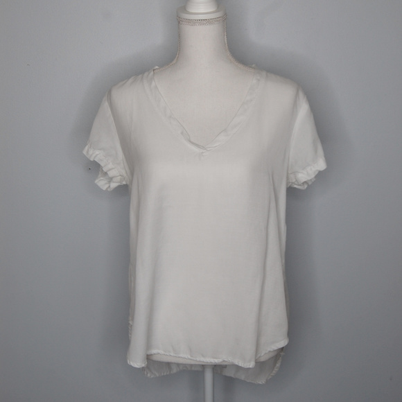 Anthropologie Tops - {cloth & stone | Anthro} White Hi Low V Neck Tee